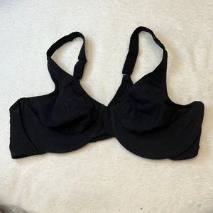 Vintage Olga 35984 Black Semi Sheer Mesh Lace Underwire Bra Womens 40C. EUC